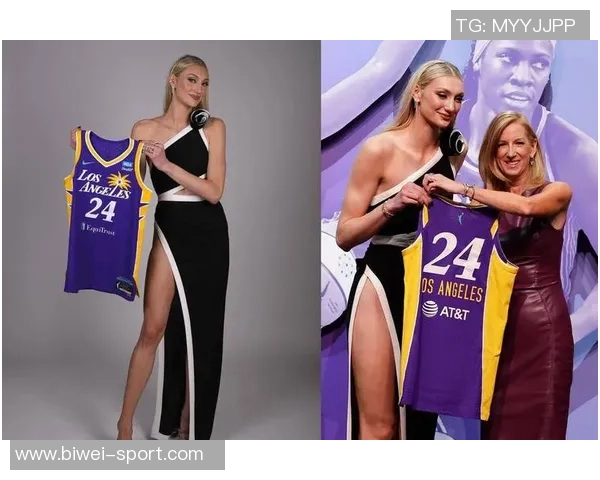 库里为妹布林克庆祝24岁生日超模身材火辣风情万种引人瞩目